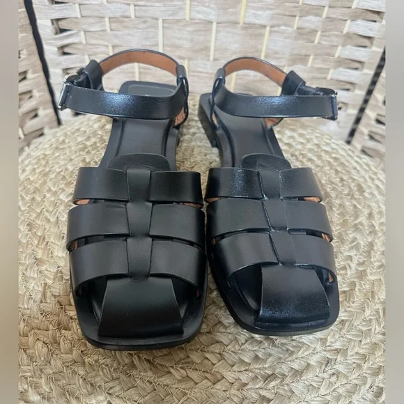 Zara Buckled Fisherman Sandals - Size 40 - Picture 2 of 10